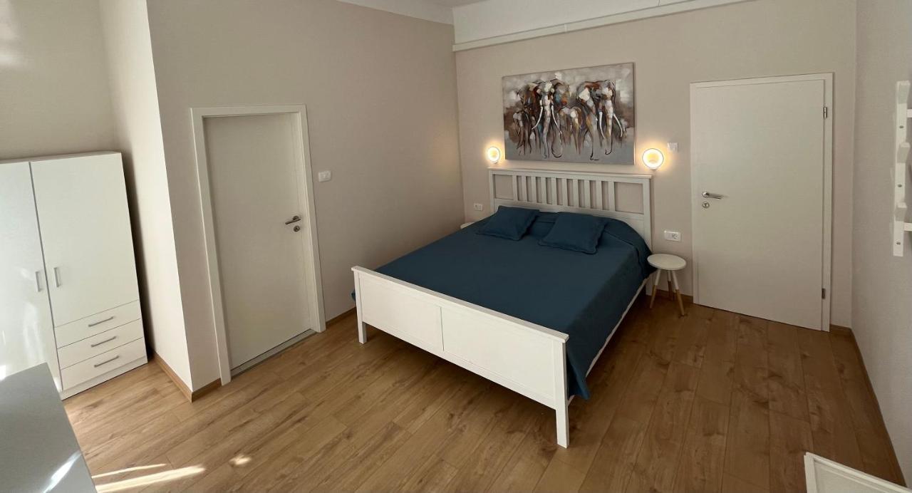 Apartment Check In Pula Exterior foto